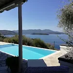 Villa Notus Chorto
